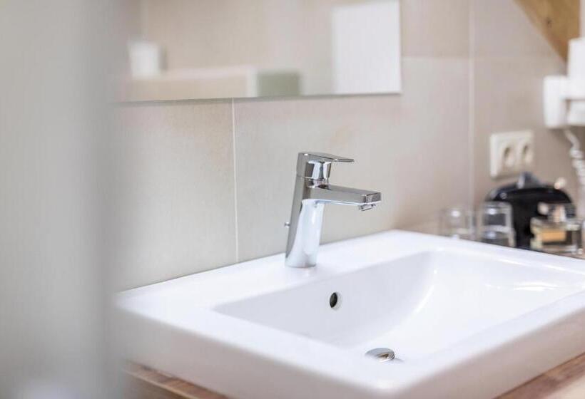 Отель Zum Hirschen