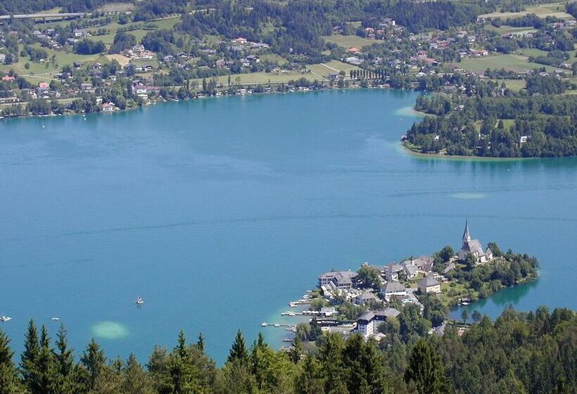 Landhaus Strussnighof