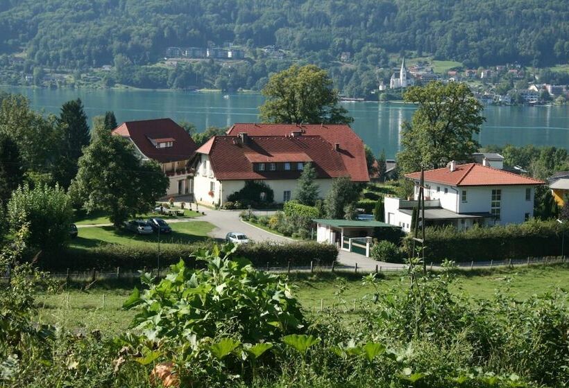 Landhaus Strussnighof