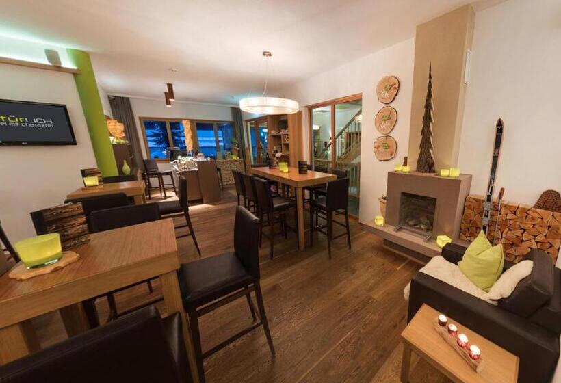 Natürlich Hotel Mit Charakter