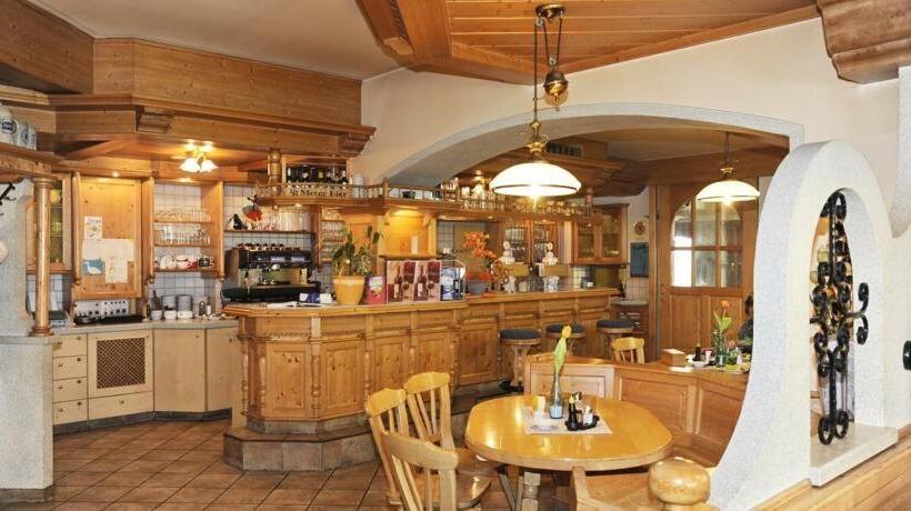 بنسيون Gasthaus Hotel Feldschlange