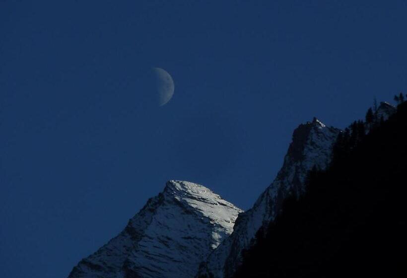 پانسیون Gasthaus Schwarzenstein