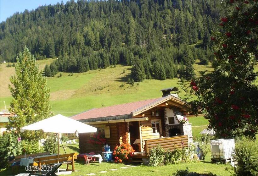 بنسيون Gästehaus Bergland