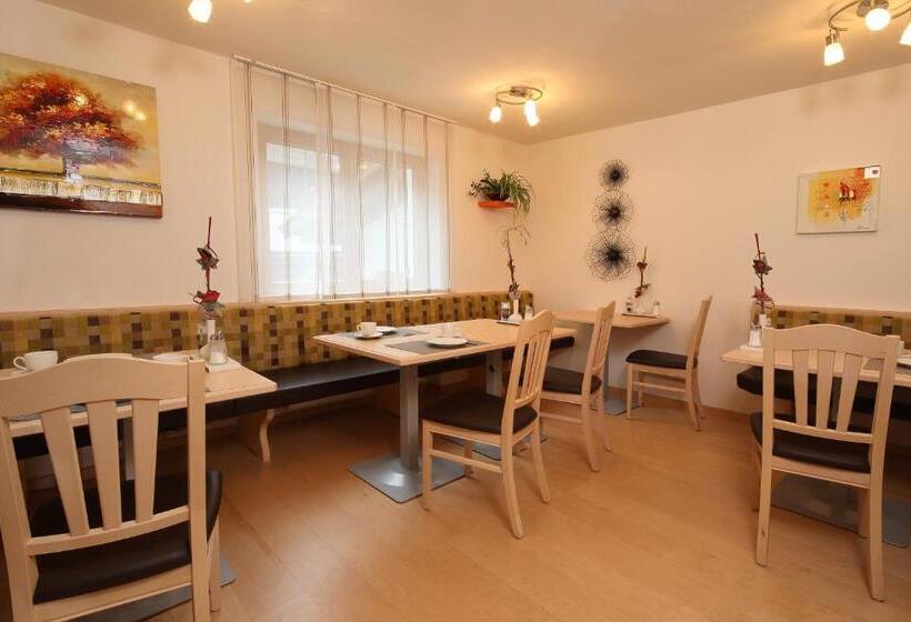 膳宿费 Gästehaus Renate