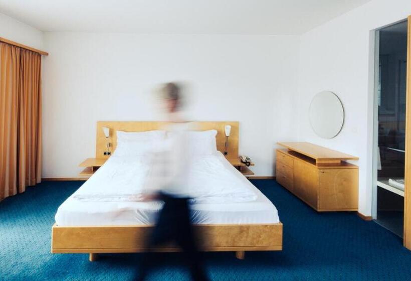 بنسيون Klinglhuber