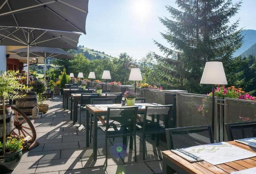 Residenz Hochalm   Ski In   Ski Out