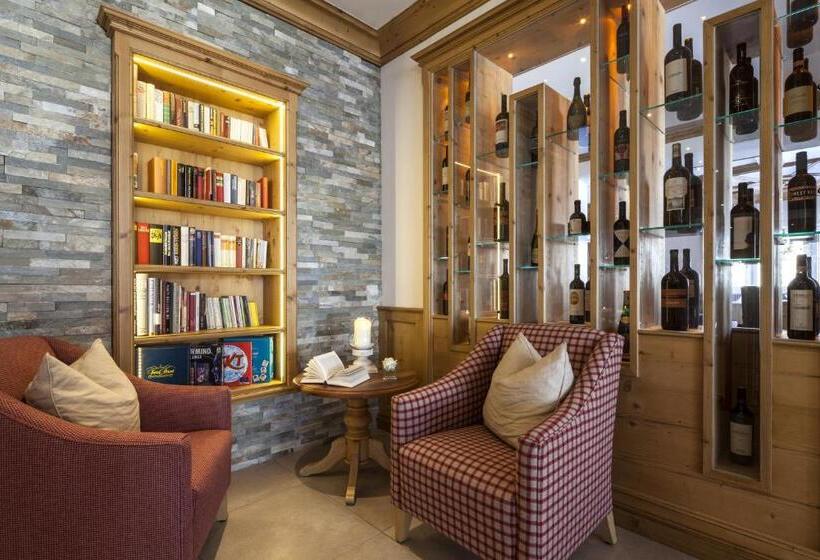 Superior Hotel Panorama