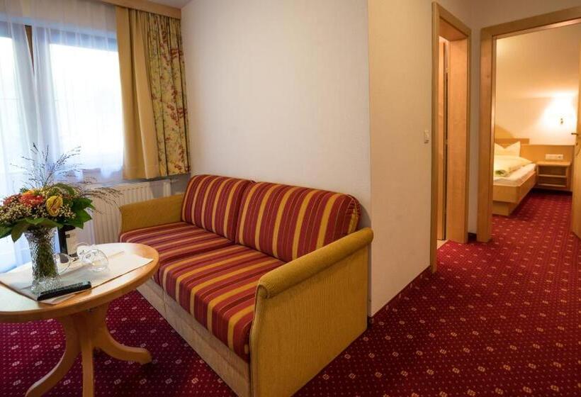 Superior Hotel Persal