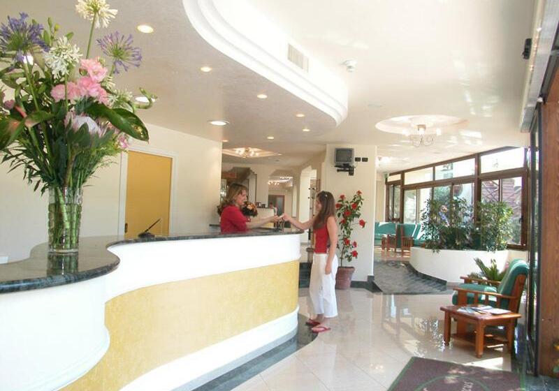 Albergo Villa Hibiscus