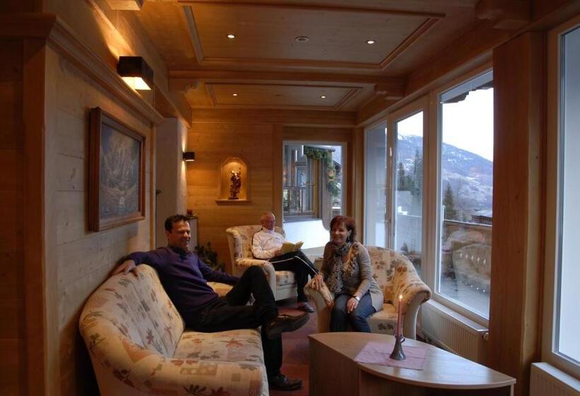 Alpin Panoramahotel Lärchenhof