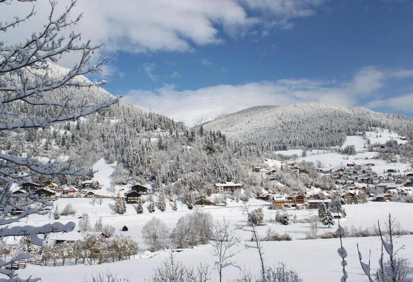 ベッドアンドブレックファースト Garni Sonnblick