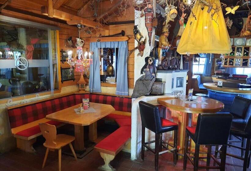 مبيت وإفطار Gästehaus Sagmeister