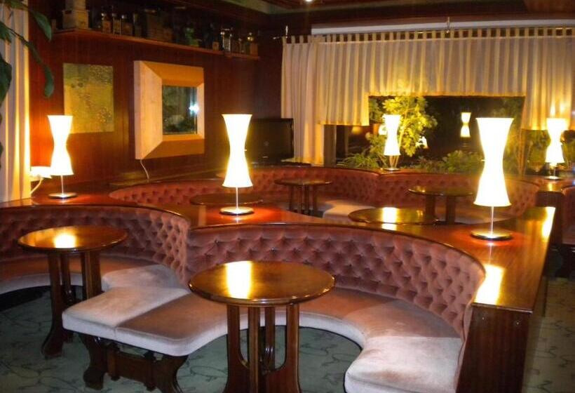 مبيت وإفطار Gästehaus Sagmeister