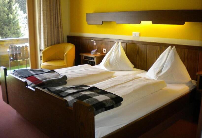 مبيت وإفطار Gästehaus Sagmeister