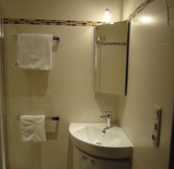 مبيت وإفطار Pension Wald