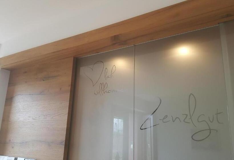 ベッドアンドブレックファースト Pension Zenzlgut