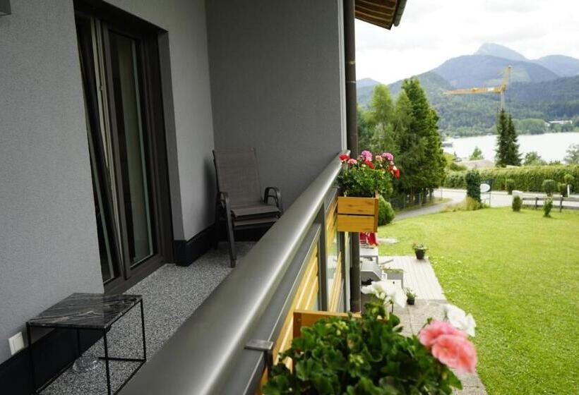 مبيت وإفطار Seeblick Homes