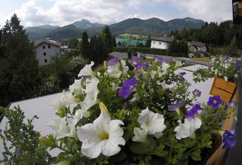 مبيت وإفطار Seeblick Homes