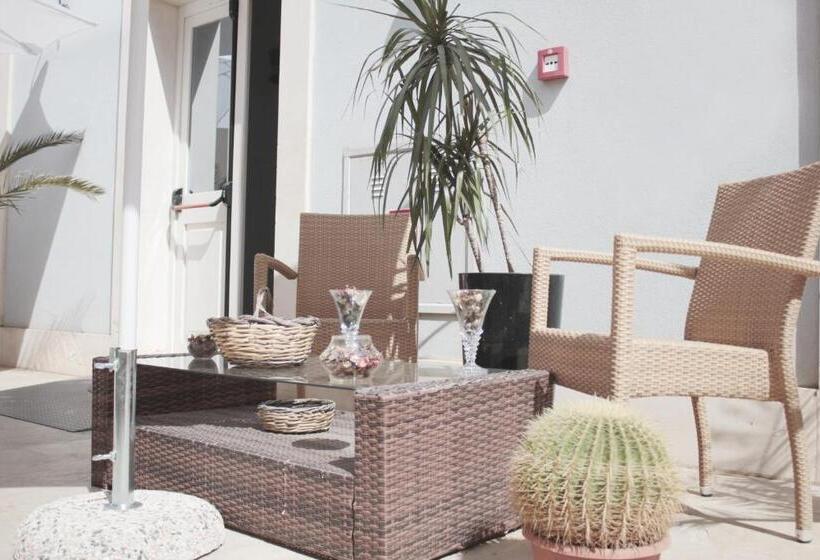 Boutique Hotel Molo S Lucia