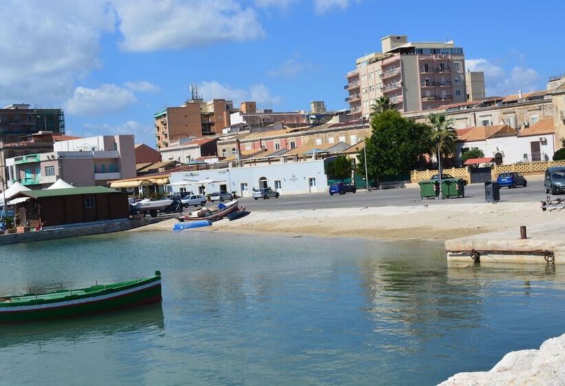 Boutique Hotel Molo S Lucia