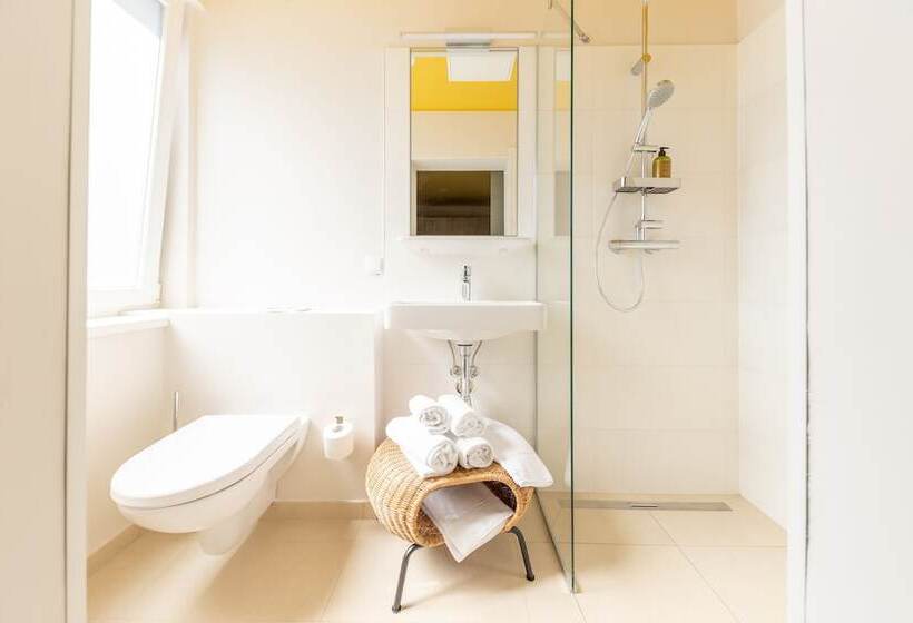 Boutiquehotel Caravella Velden By S4y