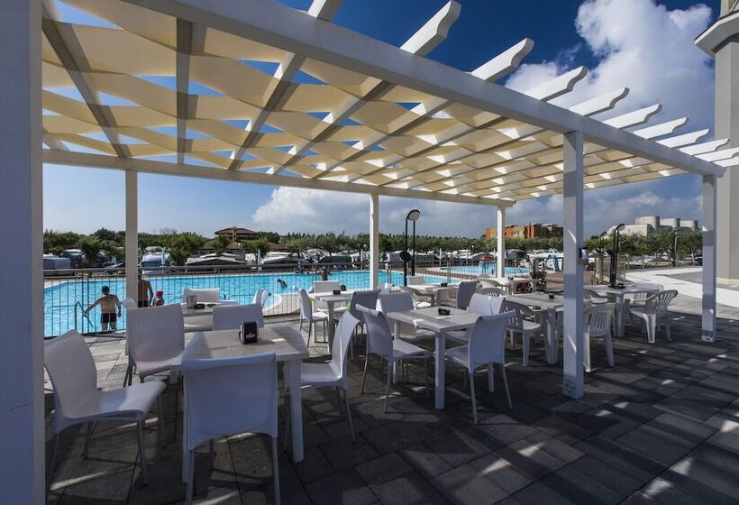 Internazionale   Family Village