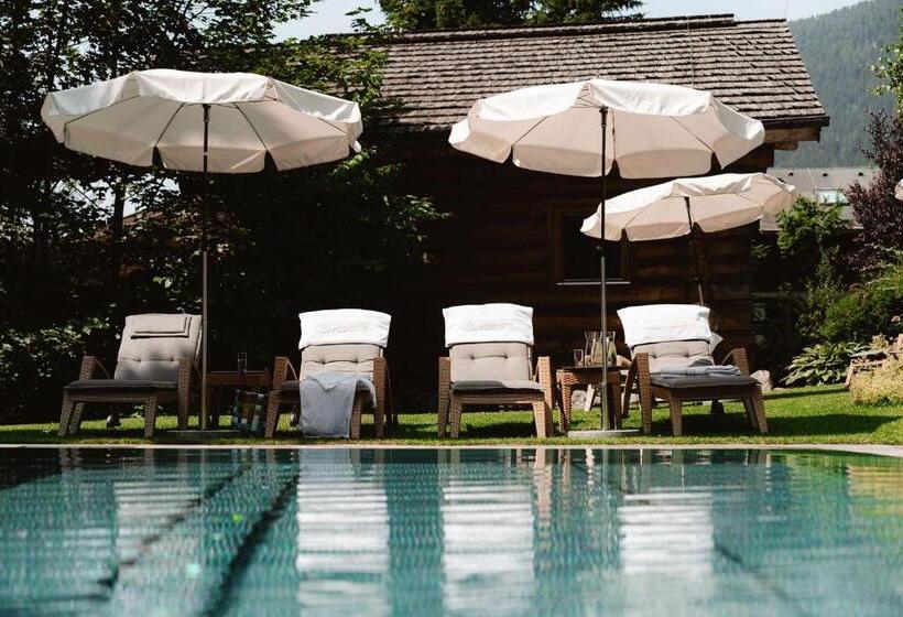 منتجع Das Ronacher Thermal Spa