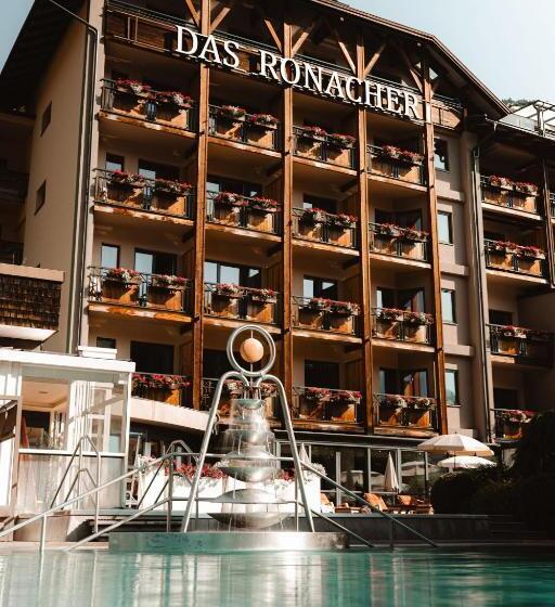 منتجع Das Ronacher Thermal Spa