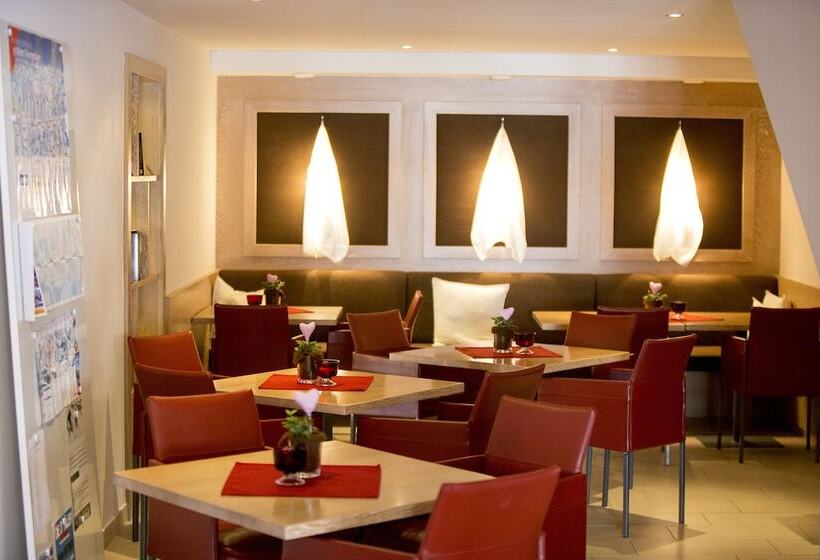 Familienhotel Felsenhof