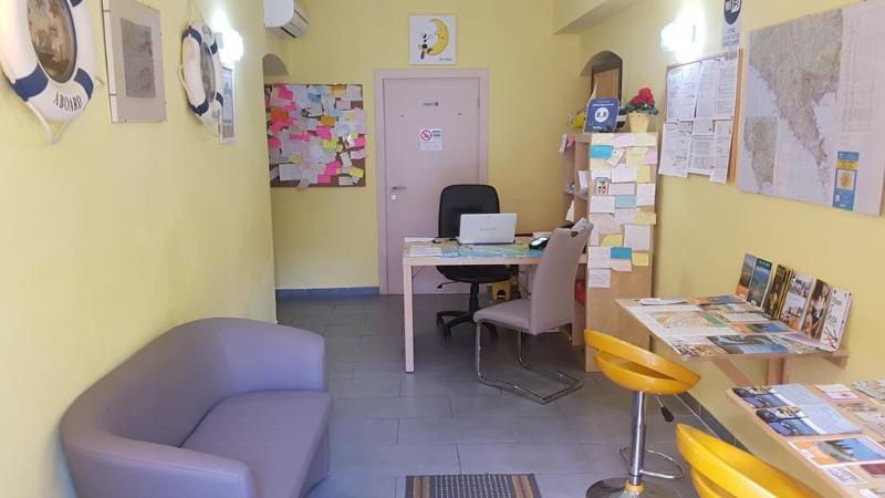 هتل Affittacamere Lunamar