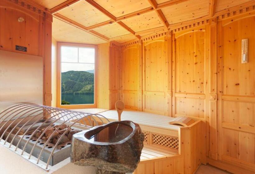 Отель Alexanderhof