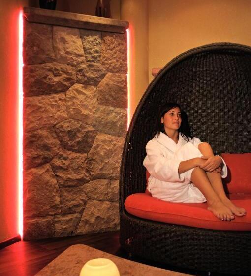 בית מלון כפרי Alia Appartements & Wellness