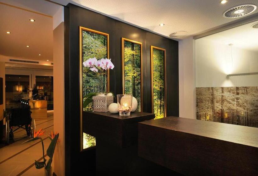 בית מלון כפרי Alia Appartements & Wellness