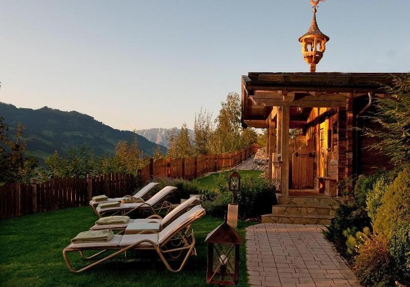 Alpines Lifestyle Hotel Tannenhof