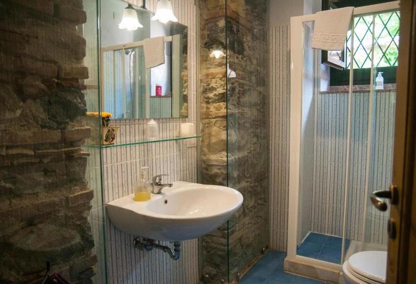 ホテル Antico Borgo Etneo Agriturismo