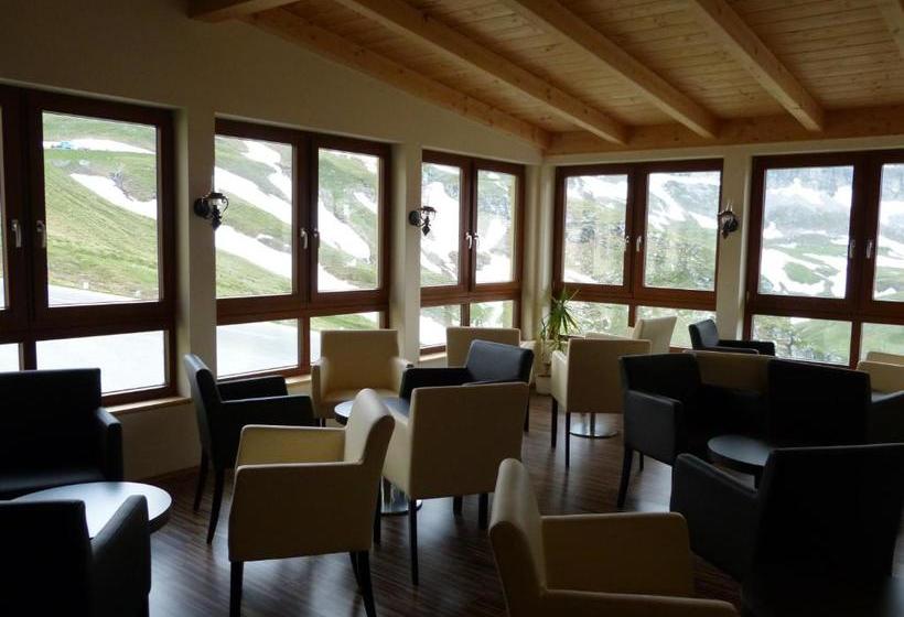 Wallackhaus Regiojet Hotels