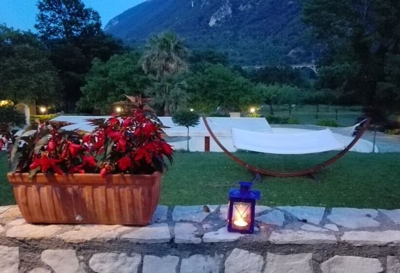 Отель Borgo Antico   Poggiòlo Del Principe