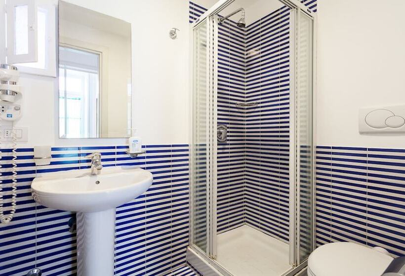 호텔 Corso Italia Suites