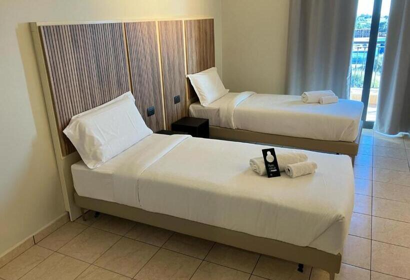 B&b Hotel Pomezia Cortese