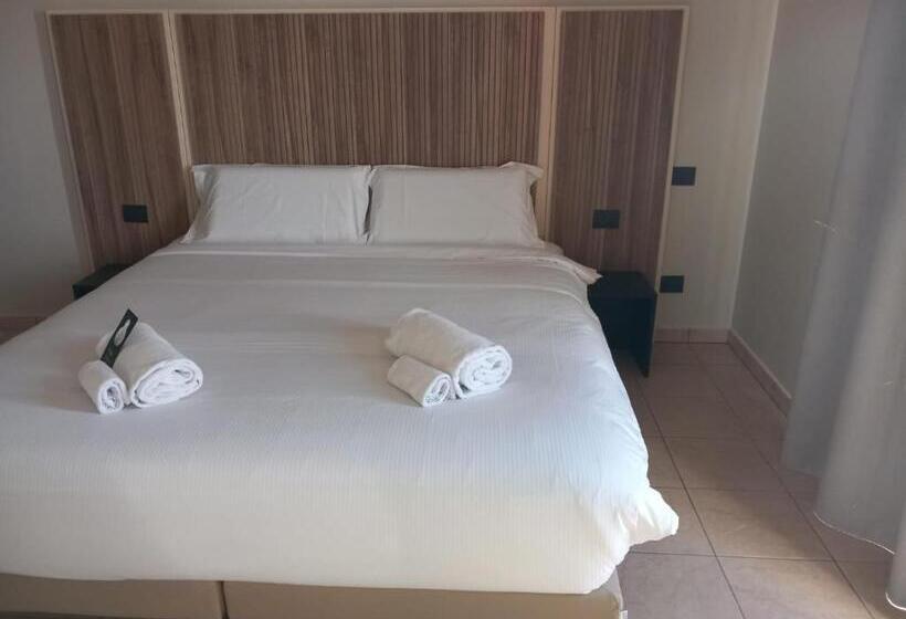 B&b Hotel Pomezia Cortese