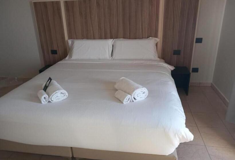 B&b Hotel Pomezia Cortese