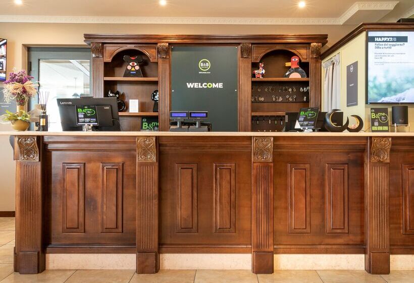 B&b Hotel Pomezia Cortese