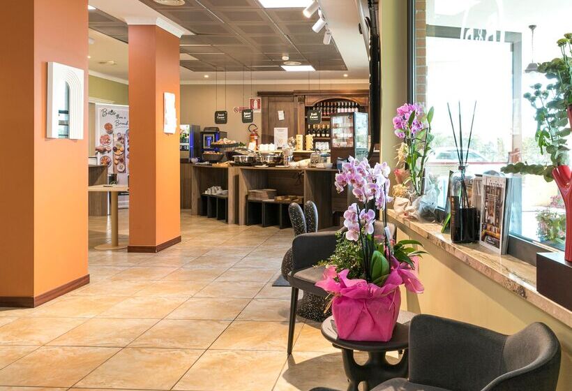 B&b Hotel Pomezia Cortese