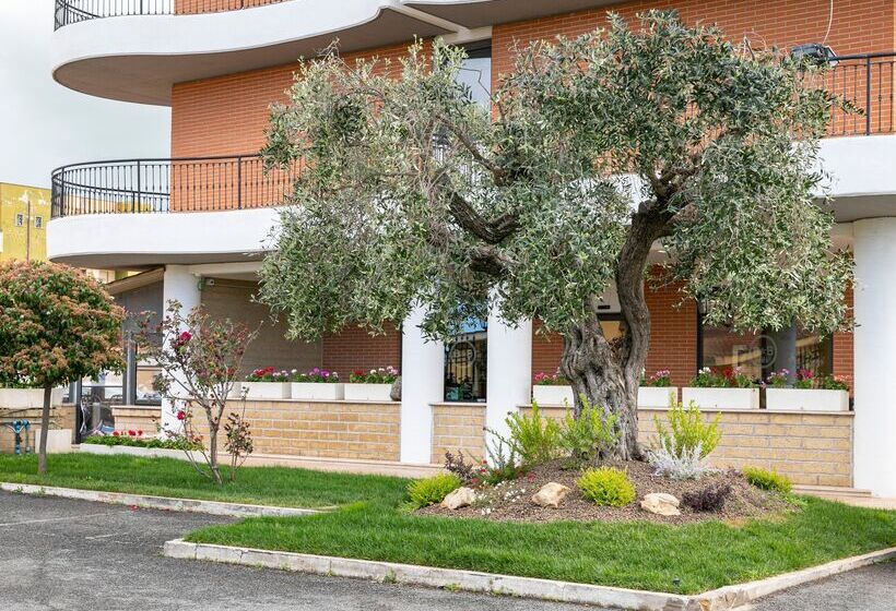 B&b Hotel Pomezia Cortese