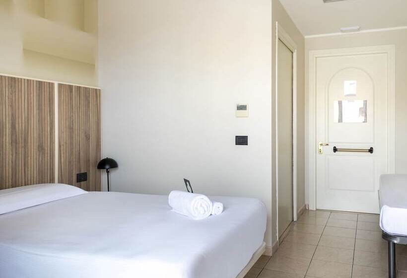 B&b Hotel Pomezia Cortese