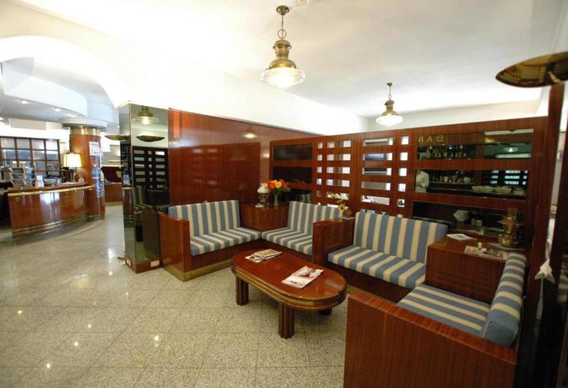 酒店 Crystal & Residence