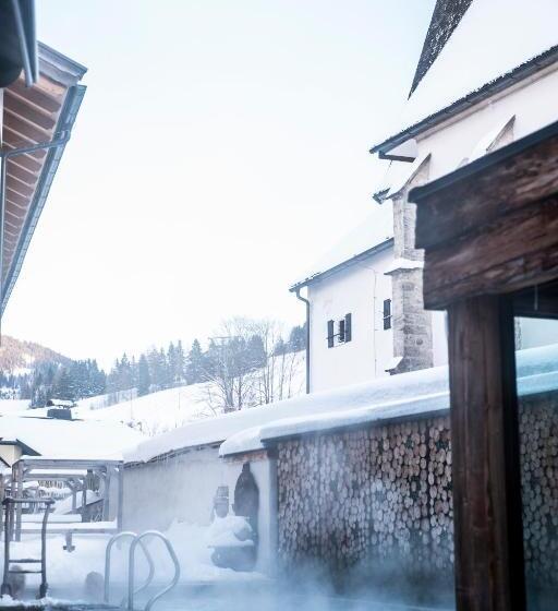 Lifestyle Hotel Eder