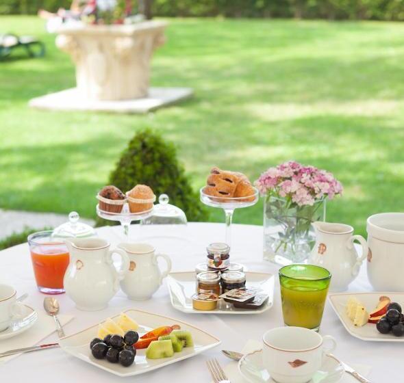 בית מלון כפרי Elite