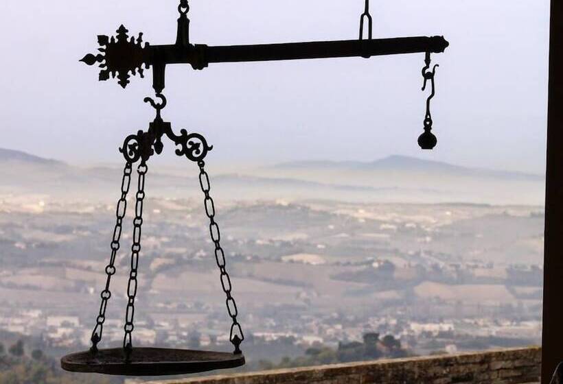 هتل Eremo Delle Grazie