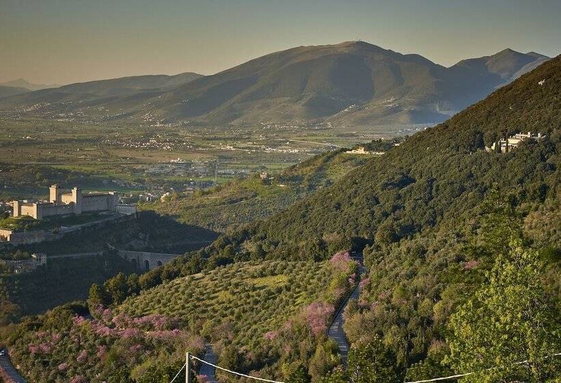 هتل Eremo Delle Grazie